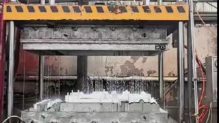 Τη στιγμή που ανοίγει το χαμένο καλούπι αφρού, κάθε ακριβής διαχωρισμός είναι απόδειξη της επιδίωξής μας για τέλεια